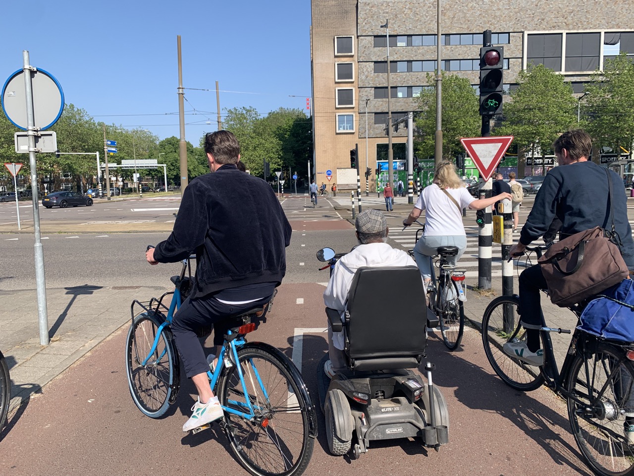 Advancing inclusion and equity in active transport in Dutch cities
